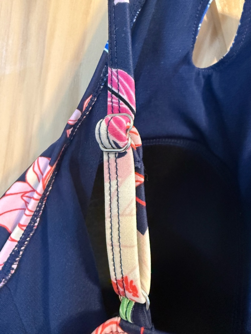 ⭐️Liz Claiborne Navy Floral Tankini Halter One-Piece - Picture 9 of 9